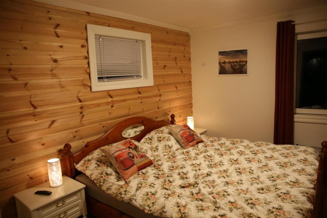 Innsletta Holiday Home 하르스타드 외부 사진